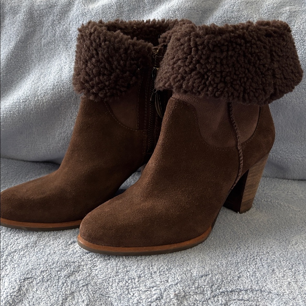 Ugg Charlee Brown Suede Heeled Zipped Cuff Boot